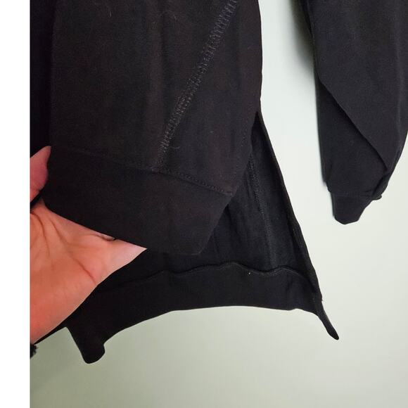 Found Los Angeles Soft Black Hem Cozy Sweatershirt Women's Size Small - Picture 4 of 10